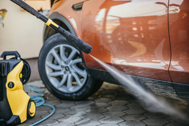 Best Commercial Building Pressure Washing  in Toronto, OH